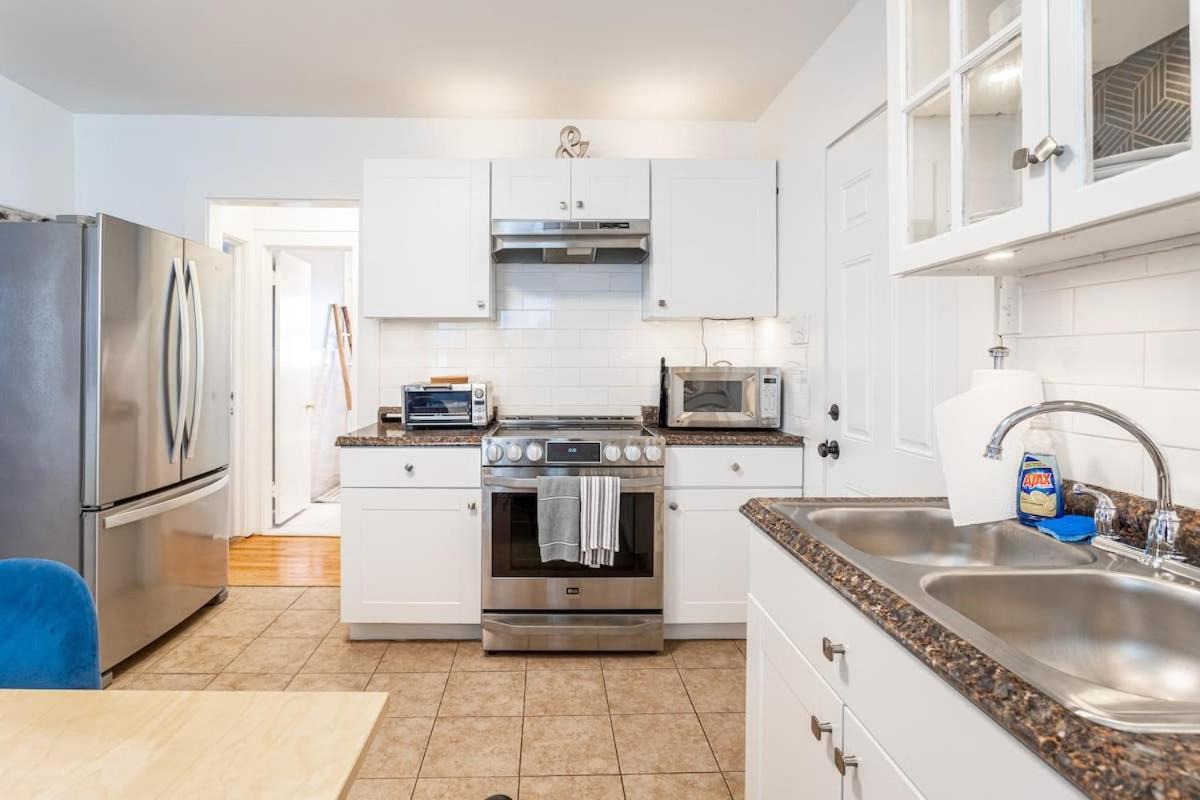 The Blue Sapphire 2Br 2 King Beds & Ample Backyard Bridgeport Exterior foto
